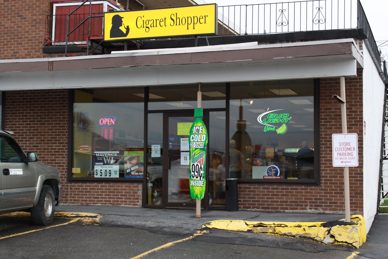 cigaret shopper store